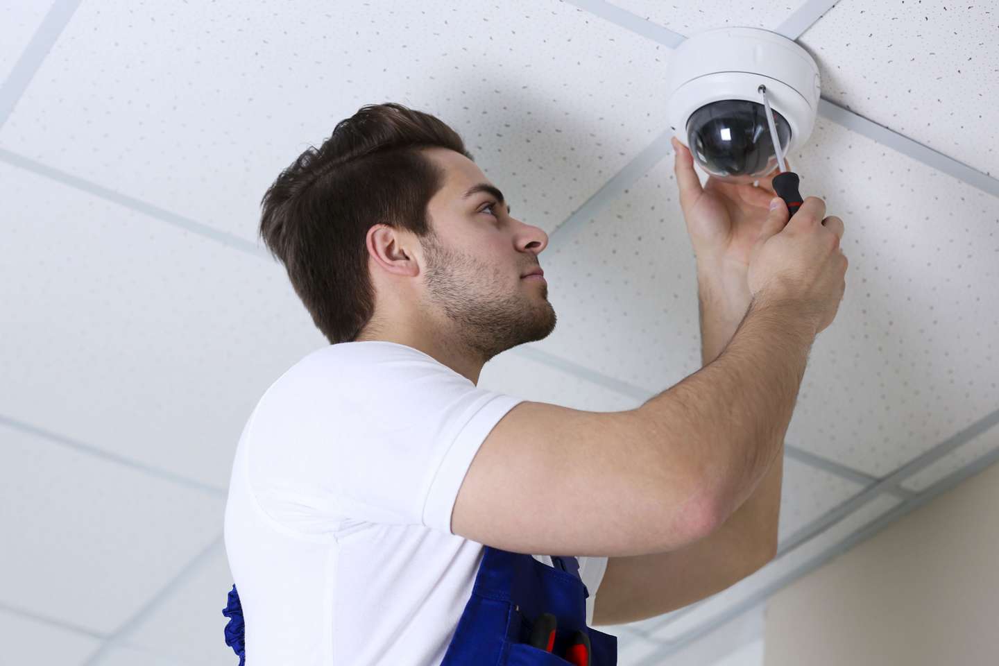 Un professionnel peut-il bénéficier des règles protectrices du démarchage à domicile ?